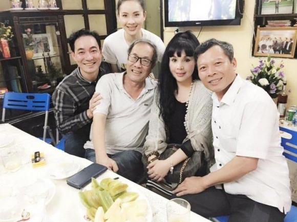 NSƯT Lan Hương, NSƯT Tất Bình, sao Việt