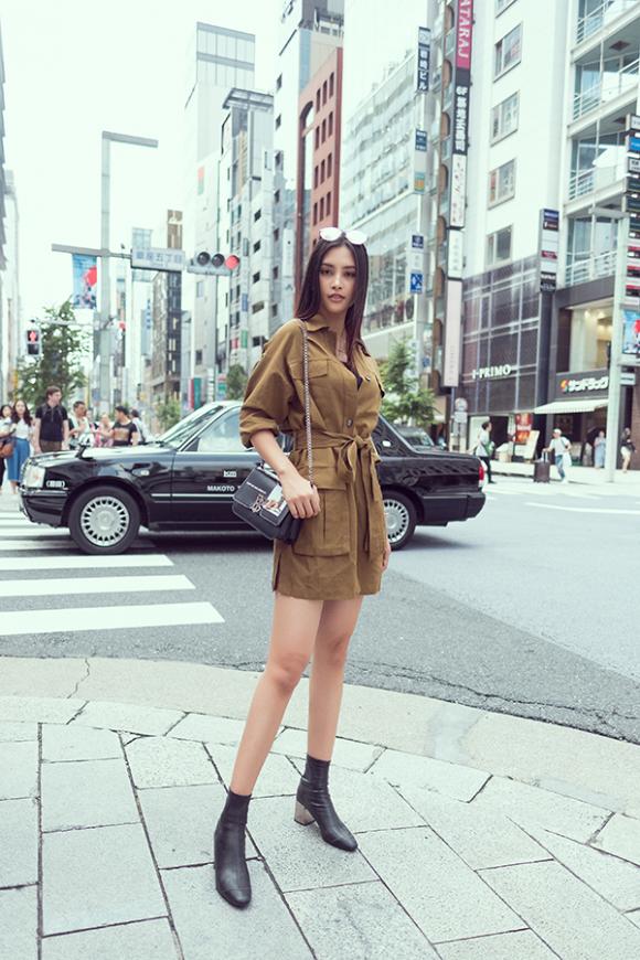 street style Tiểu Vy,Hoa hậu Tiểu Vy,Miss World 2019,sao Việt