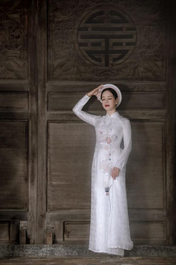 chiều xuân,ao dai truyen thong