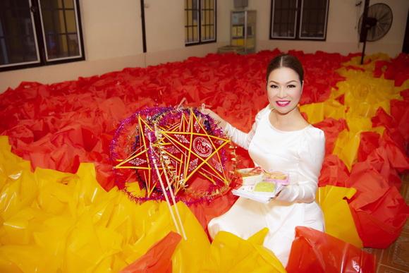 bui-thi-ha-99-3-ngoisao.vn-w580-h387 7 Bùi Thị Hà, Tết Trung Thu