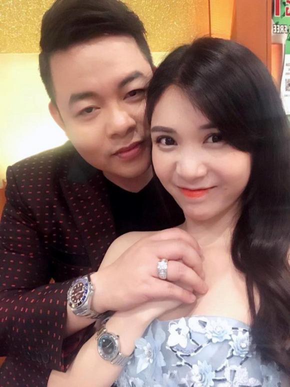 Quang Lê đi cưới vợ cho con trai, trả lời câu hỏi: 'Sao ba không cưới vợ cho ba'