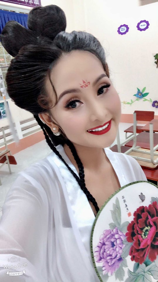 huyen-tran-139-1-ngoisao.vn-w539-h960 6 Hoa hậu Huyền Trân, Tết Trung thu, Trăng sáng ước mơ