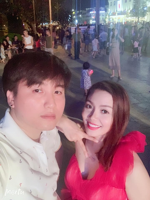 Ca sĩ ngọc anh,mẹ đơn thân 