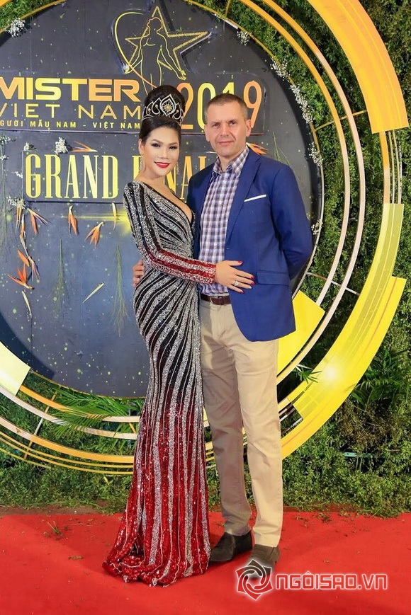 hoa-khoi-huong-hoang-179-3-ngoisao.vn-w580-h869 6 Hoa khôi Hương Hoàng, Mister Việt Nam 2019, Sao việt