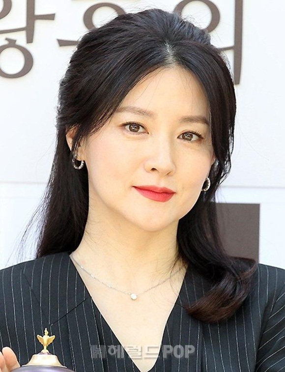 Lee Young Ae, sao Hàn, sao Hoa ngữ 