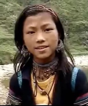 cô gái H'Mông nói tiếng Anh, Công Phượng, giới trẻ