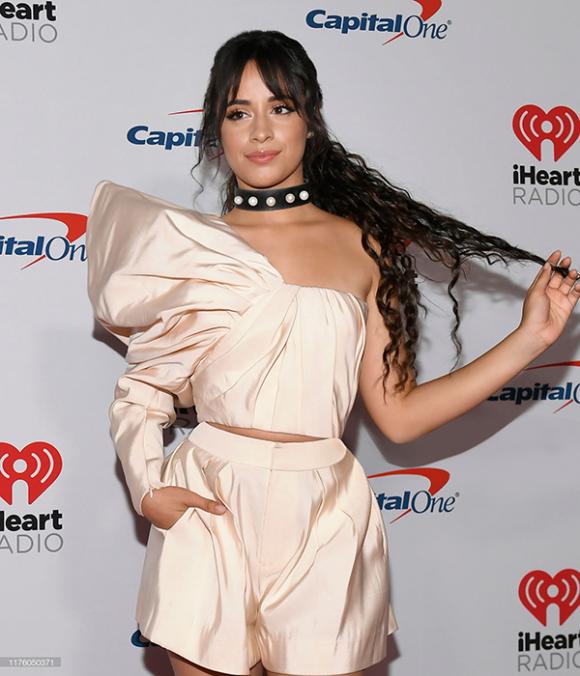 NTK Công Trí, sao Việt, ca sĩ Camila Cabello