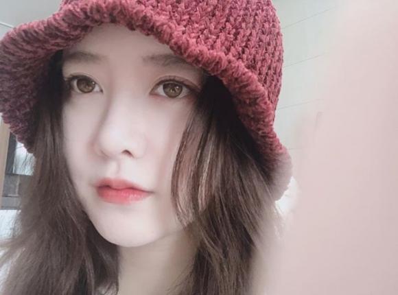 Tái xuất mạng xã hội tiện lên tiếng khẳng định muốn bắt đầu lại lần nữa, Goo Hye Sun bị độp lại: 'Chị đã ly hôn chưa?' 3 Goo Hye Sun,sao Hàn,Ahn Jae Hyun,Goo Hye Sun ly hôn