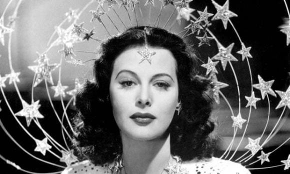 Hedy Lamarr, Người phụ nữ đẹp nhất thế giới, Sao hollywood