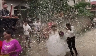 Chú rể 20 kết hôn với cô dâu 41 tuổi, Mạng xã hội, Giới trẻ 2019