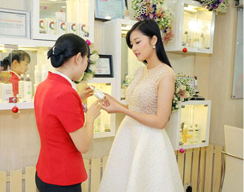 Thủy Venus,Thủy Venus khuyến mãi,dịp 8/3,phẫu thuật giảm mỡ