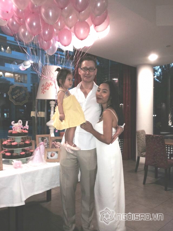 con gái Đoan Trang sinh nhật 1 tuổi 9