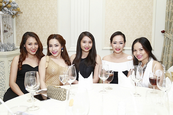 Á hoàng Doanh nhân Phạm Thị Thu Hương, a hoang doanh nhan 2015, cuộc thi Nữ hoàng Doanh nhân 2015, Á Hoàng Phạm Thị Thu Hương, pham thi thu huong, Nữ hoàng Doanh nhân 2015