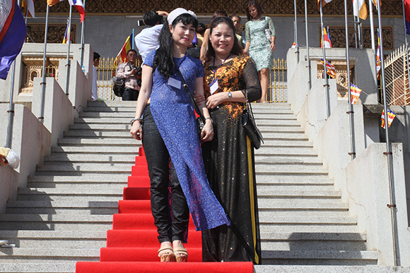sao Việt, Uyên Thảo, diễn viên Uyên Thảo, Uyên Thảo đẳng cấp, Uyên Thảo dự sự kiện cùng Hoàng Gia Campuchia