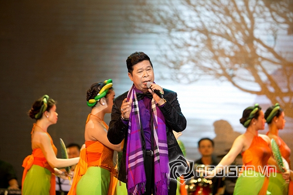Doanh nhân tỏa sáng 2015, Doanh Nhân Tỏa Sáng, dự án Doanh nhân tỏa sáng 2015, Hoàng Đức Huy, tập đoàn Hoa Sen, Tôn Hoa Sen, Hoa Sen Group