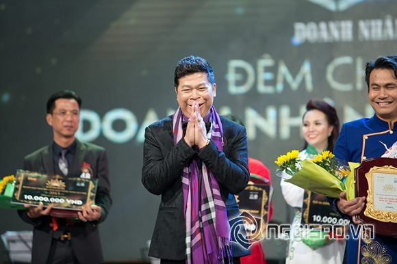 Doanh nhân tỏa sáng 2015, Doanh Nhân Tỏa Sáng, dự án Doanh nhân tỏa sáng 2015, Hoàng Đức Huy, tập đoàn Hoa Sen, Tôn Hoa Sen, Hoa Sen Group