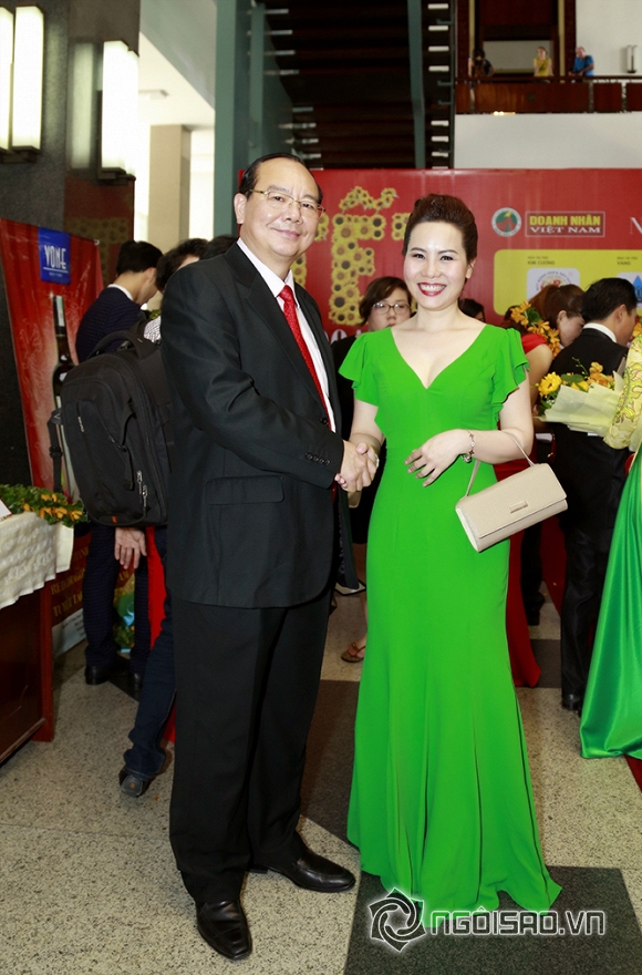 Nữ hoàng Doanh nhân Kim Chi, ngô Thị Kim Chi nhận giải thưởng Doanh nhân tiêu biểu, Doanh nhân Kim Chi