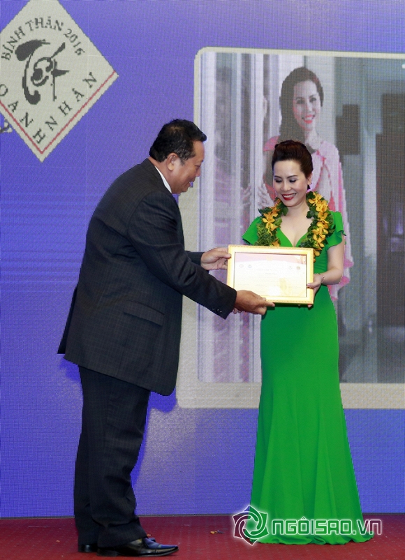 Nữ hoàng Doanh nhân Kim Chi, ngô Thị Kim Chi nhận giải thưởng Doanh nhân tiêu biểu, Doanh nhân Kim Chi