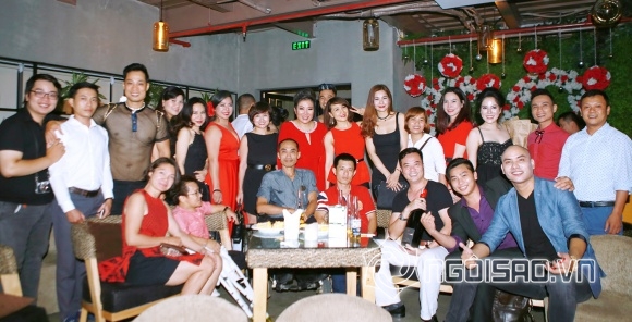 Nguyễn Thu Trang, ca sĩ Thu Trang, Doanh nhân Thu Trang, Thu Trang mừng sinh nhật tuổi 40, Ca sĩ Thu Trang ủng hộ từ thiện