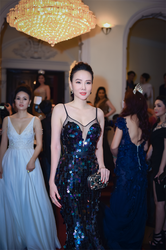Dương Yến Ngọc, Nữ doanh nhân Sắc - Tâm - Tài 2017, TMV Hollywood Beauty