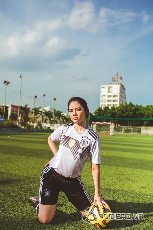 Á hậu Phạm Hoàng Yến,tự truyện của Công Vinh,sao Việt