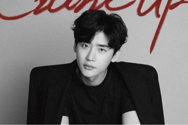 Mỹ nam Lee Jong Suk và cả ekip bị chính quyền Indonesia giam giữ sau buổi fanmeeting
