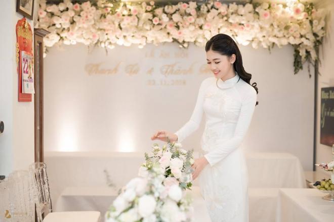 Á hậu Thanh Tú, lễ ăn hỏi của Thanh Tú, chồng của Thanh Tú, sao Việt