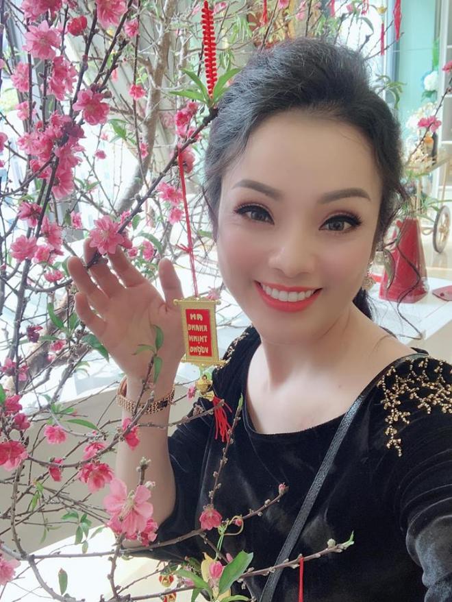 nhà ca sĩ Tân Nhàn 1 penthouse, ca sĩ Tân Nhàn, nhà của Tân Nhàn, sao Viêt, Tết nguyên đán 2019