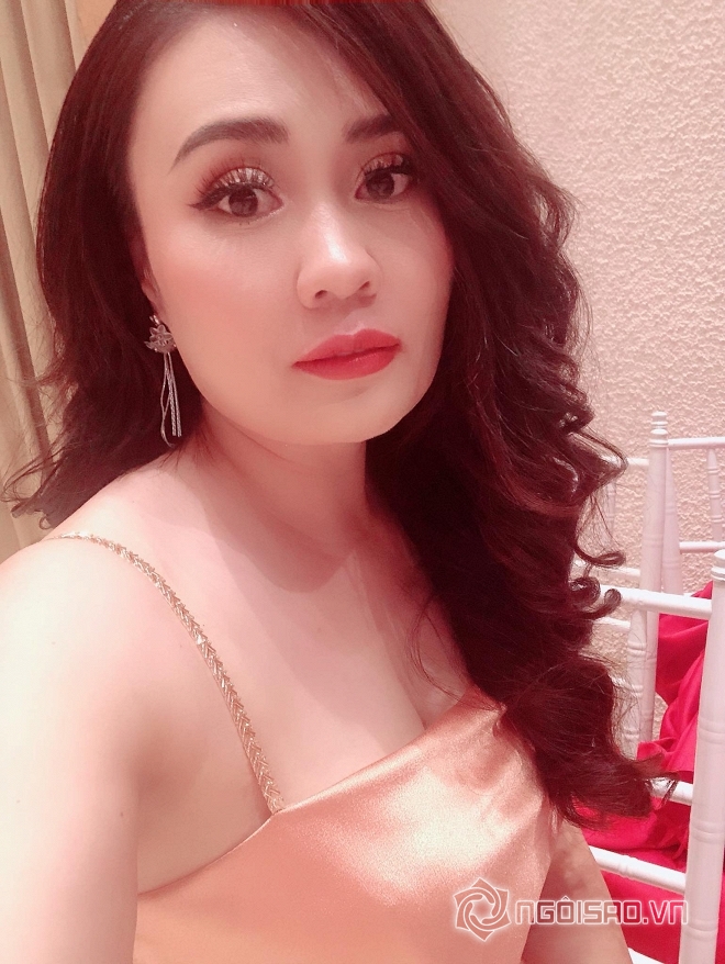 Diễn viên phan kim oanh,doanh nhân phan kim oanh,phan kim oanh gợi cảm